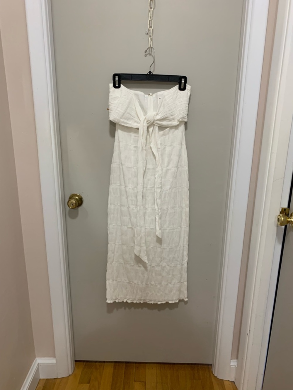 SABO Strapless White Tie-Front Midi Dress - Classic Summer Style